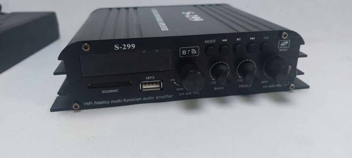 Amplificador s-299 4.1 Bluetooth Portátil para Carro e Casa  4 x 40W