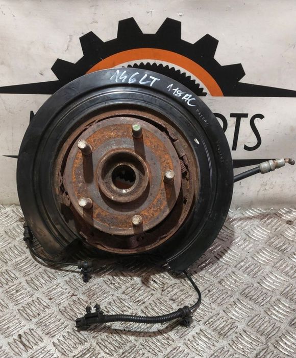 zwrotnica piasta lewa tylna DODGE DURANGO 2014-