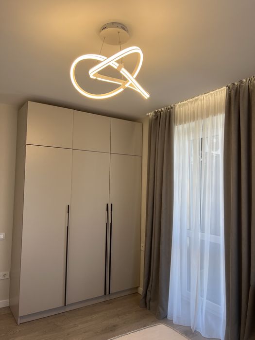 Продається красива 2 кімнатна West Towers