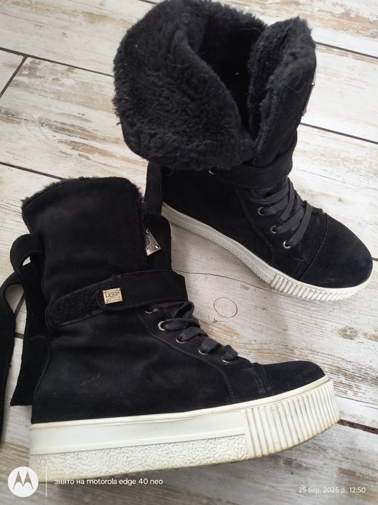 Зимові кеди, черевики UGG, б.у, 37р, устілка 23,5-24.