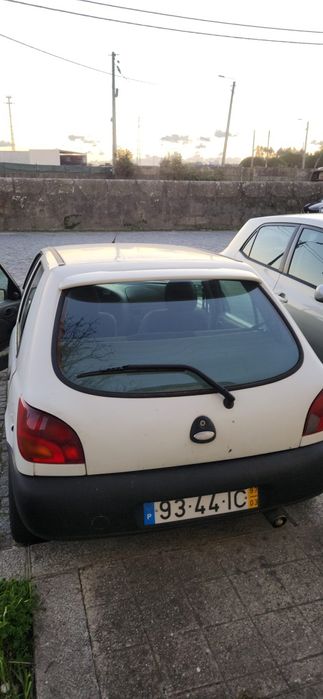 Vendo Ford Fiesta