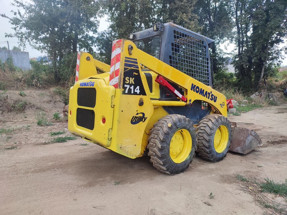 Mini_Pa Carregadora Komatsu SK 714_ Matrícula