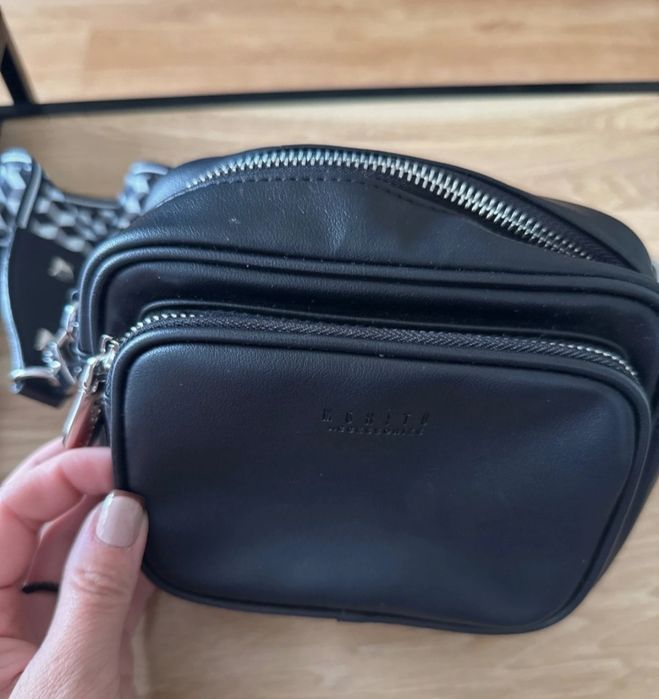 Torebka crossbody Mohito