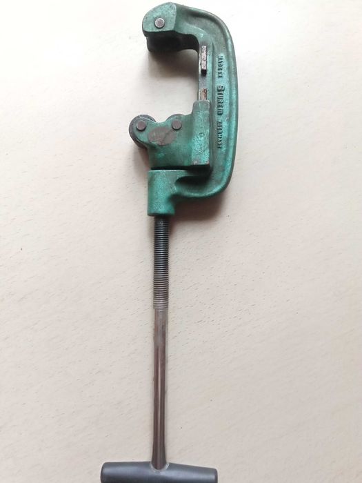 Nożyce (obcinarka) do cięcia rur do 2 cali, marki "STUREM" - GERMANY