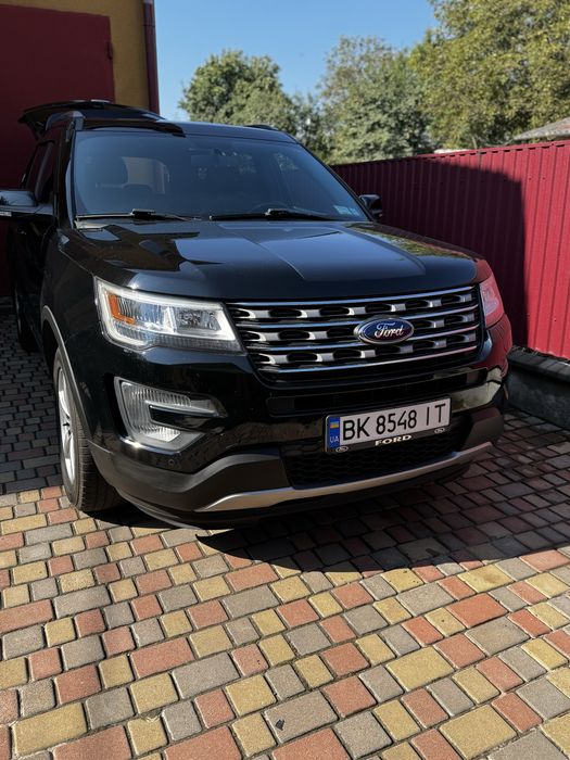 Продам Ford Explorer XLT