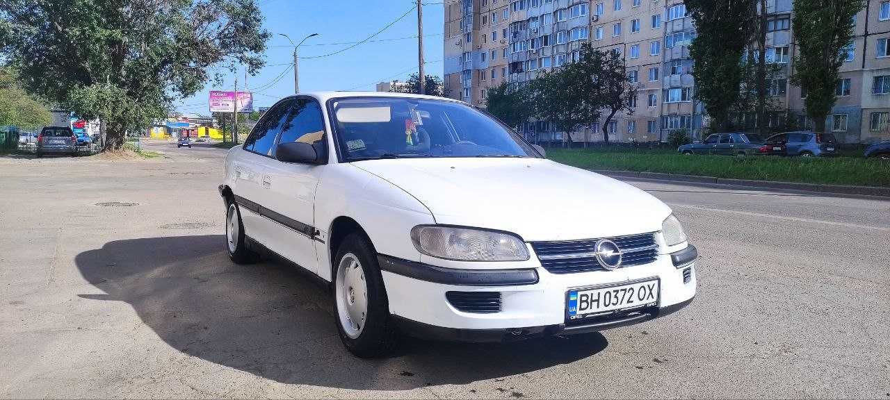 Продам Opel Omega АВТОМАТ газ/бензин