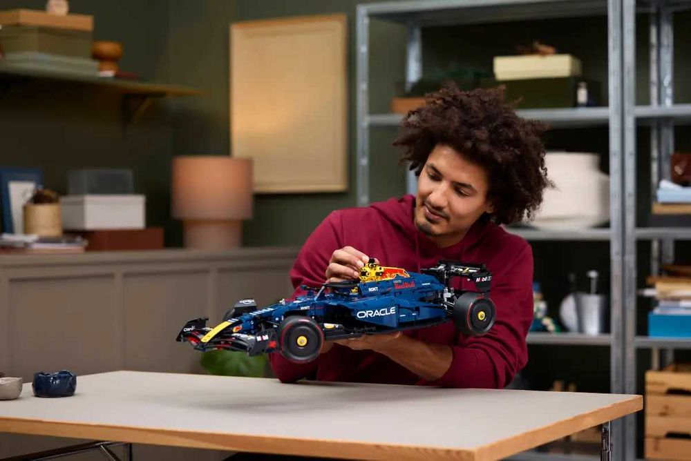 ‼️В КОРОБЦІ‼️Конструктор Red Bull Racing RB20 F1 Car, Technic 42206