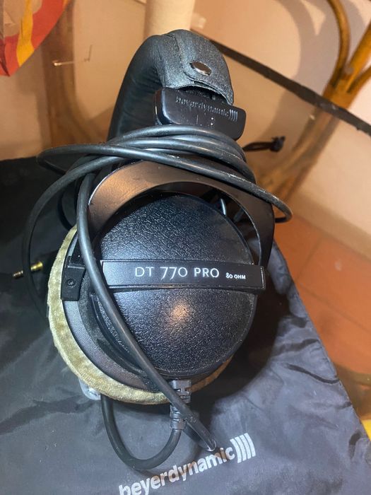 Fones Beyerdynamic DT 770 Pro 80 ohm