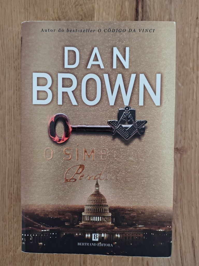 Vendo livro Dan Brown, o Símbolo