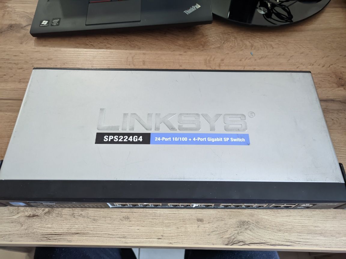 Свіч CISCO LinSys SPS224G4