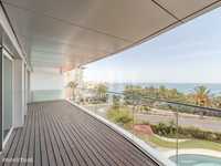 Apartamento T1, com vista frontal mar no Monte Estoril