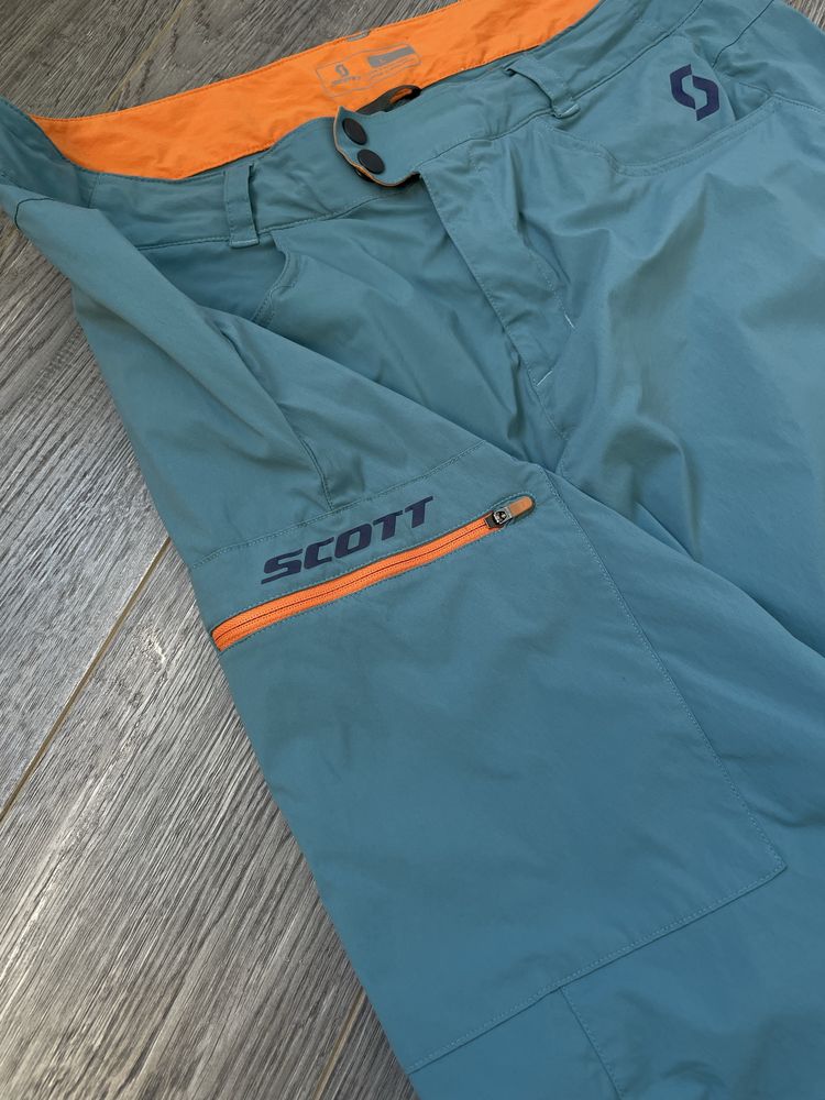 Трекинговые шорты Scott