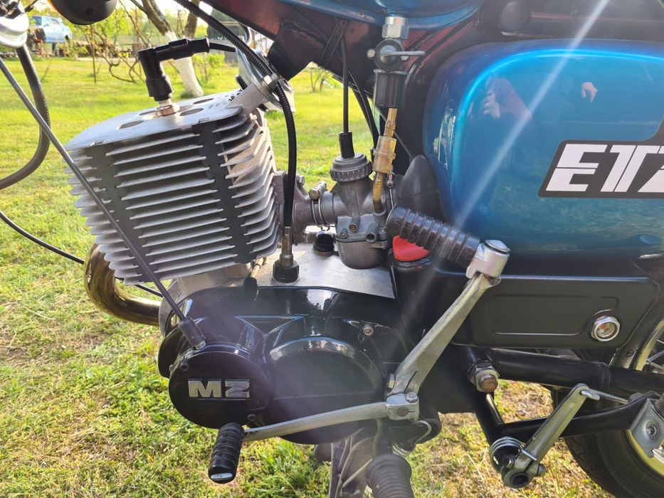 MZ ETZ 125 podajnik oleju