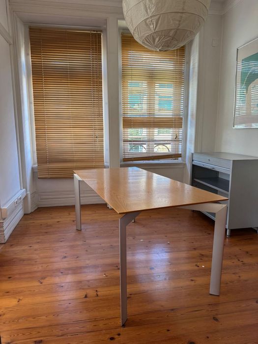 Mesa de trabalho Makio Hasuike & Co Seccose