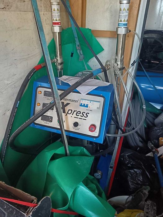 Maszyna do natrysku piany PUR