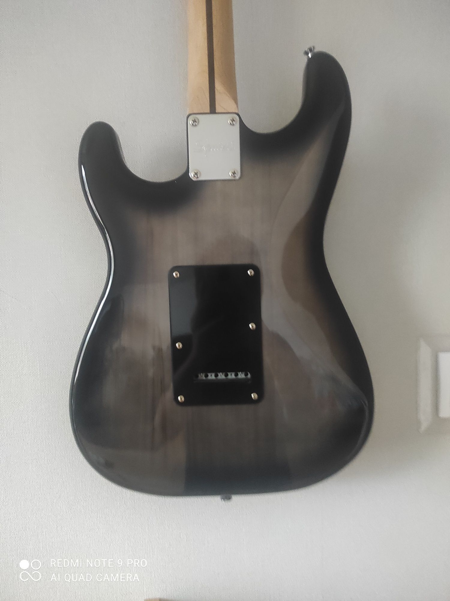 Gitara elektryczna Squier