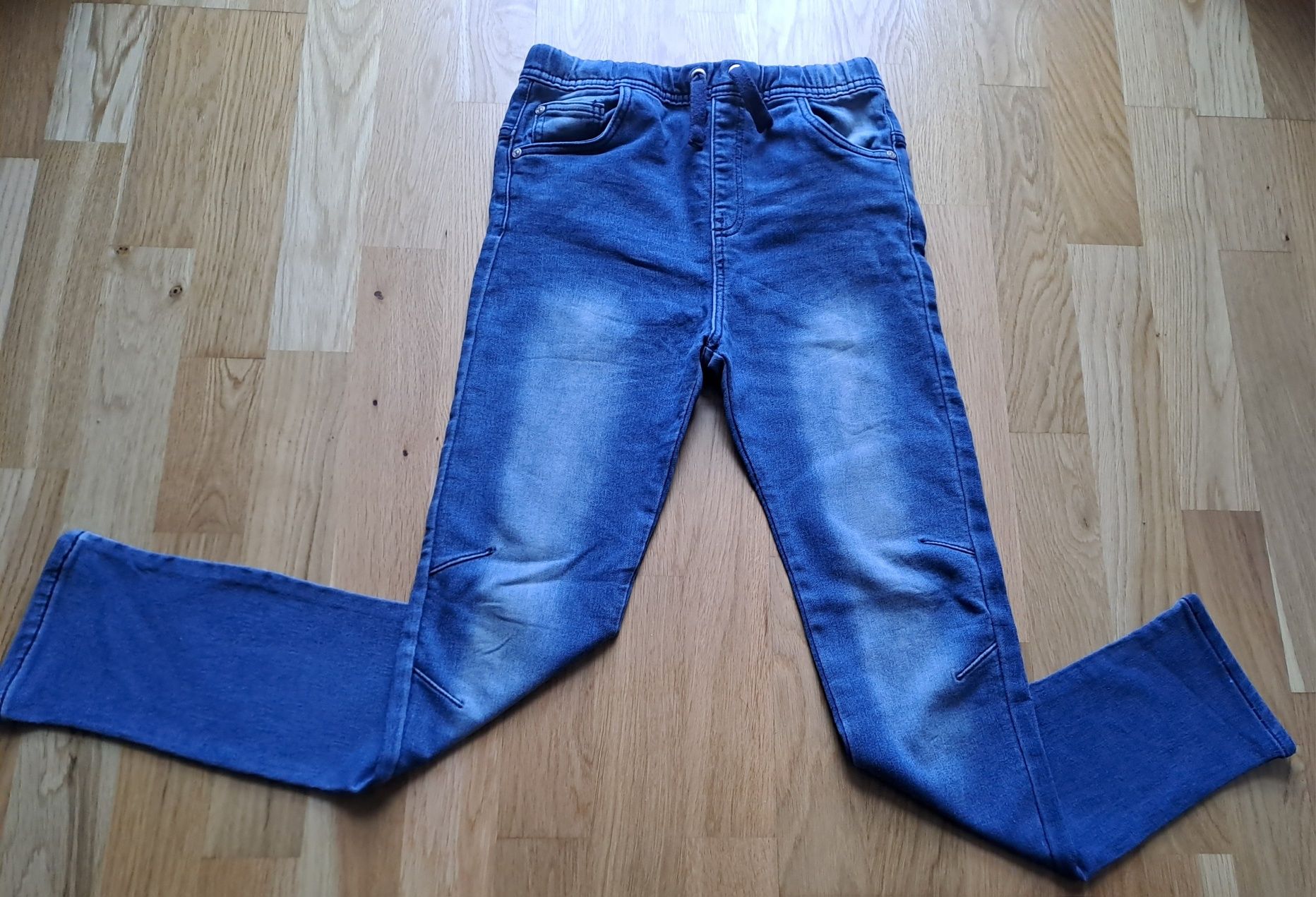 Spodnie jeansy dla chłopca rozm.158