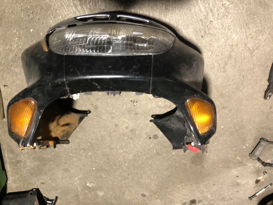 Honda CBR 1000f peças. Banco, carnagem, farol, manometros, suspenção