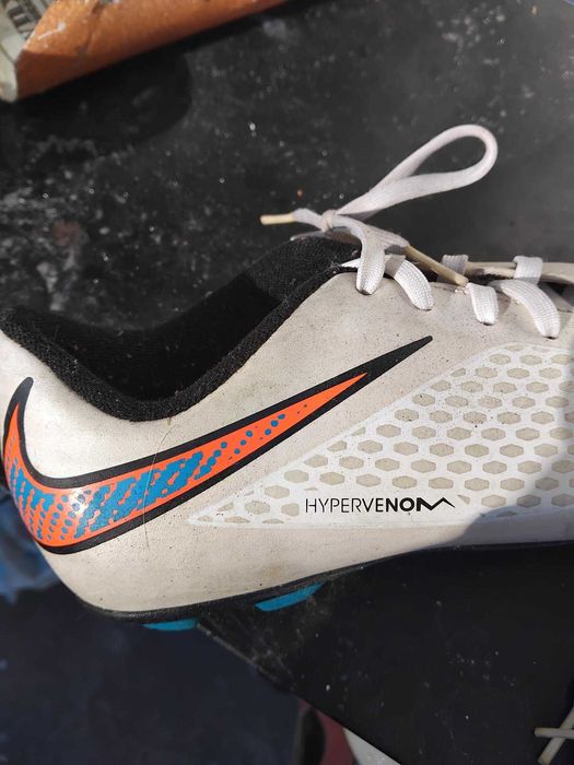 Sapatilhas  / Chuteiras criança