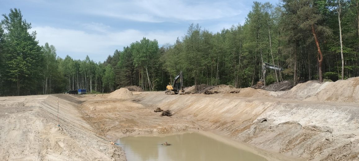 Usługi koparkami Staw oczka wodne