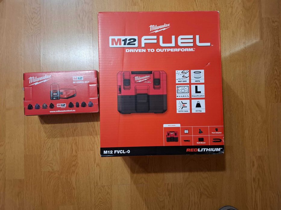 Zestaw Milwaukke odkurzacz M12 FVCL-0 + zestaw startowy M12NRG-201