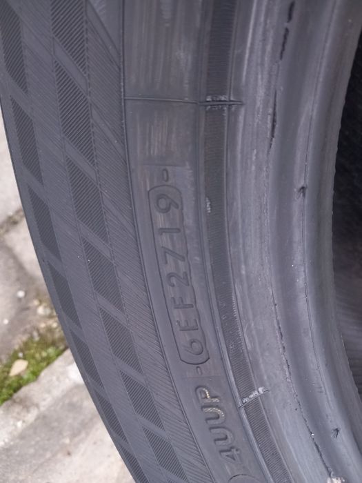 2x Opony Używane Zimowe 225/55R17 Yokohama