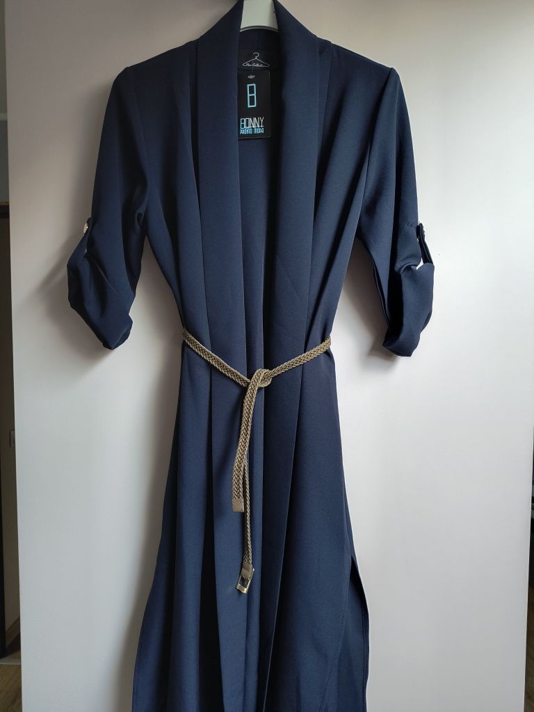 Paka ciuchów kobieta, Zara, Hugo Boss, Mango