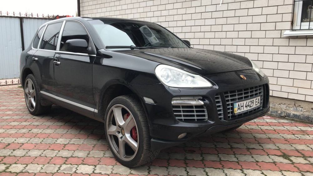 Porshe Cayenne 957 Turbo