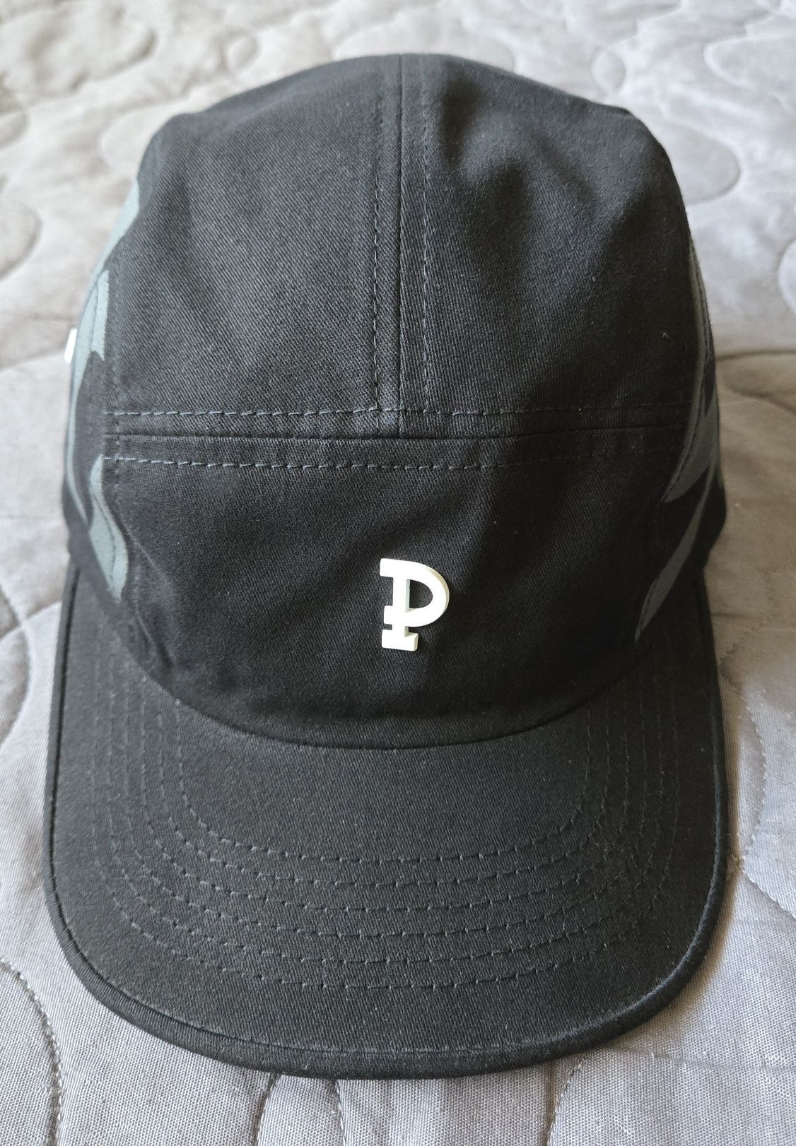 Czarny Fatcap Prosto