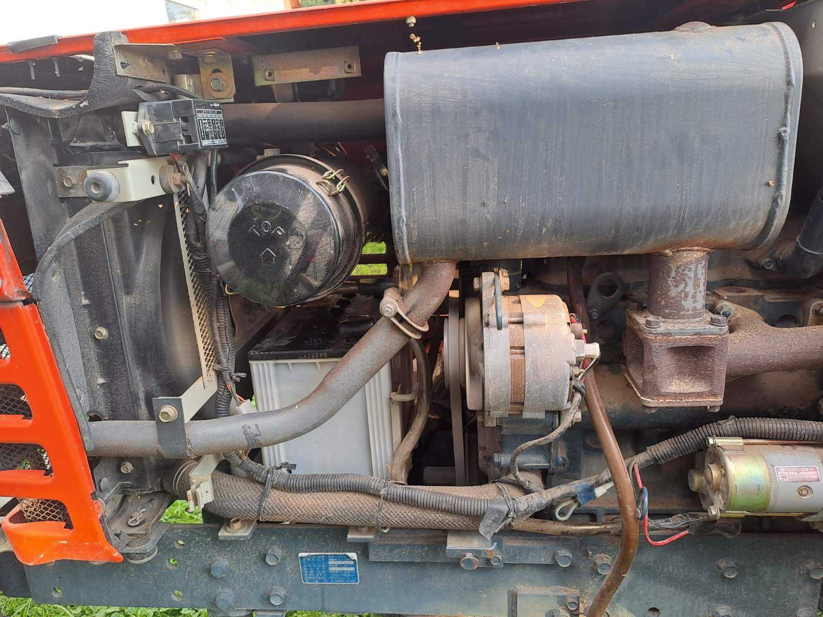 Kubota L1-185. Мінітрактор