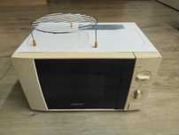 Kuchenka mikrofalowa Zelmer z funkcją grilla 1000 W + 1050 W