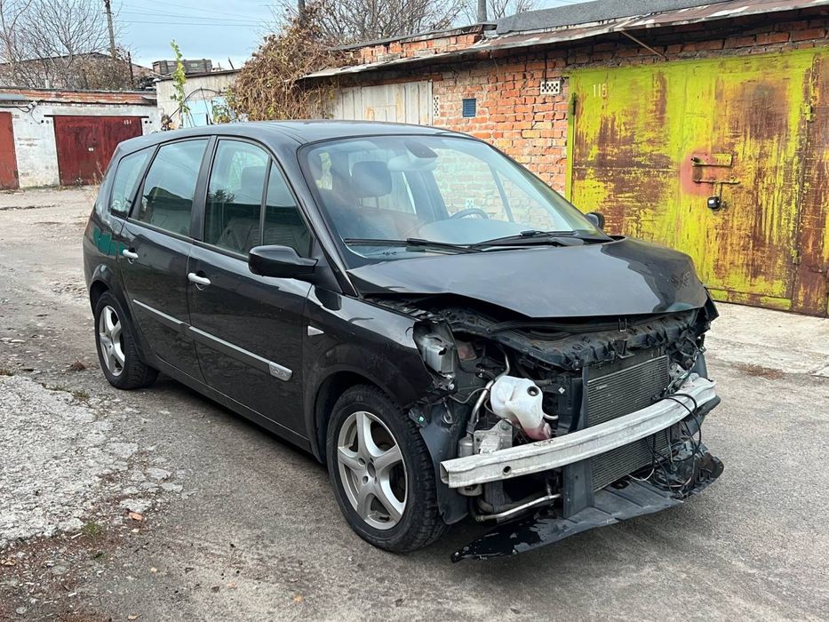 Renault Scenic 2006р після дтп