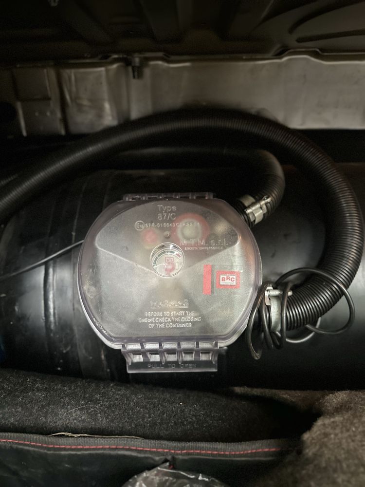 Mazda 6 gg 2007 2.3 газ/бензин автомат