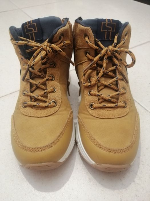 Botas de camurça tam. 31