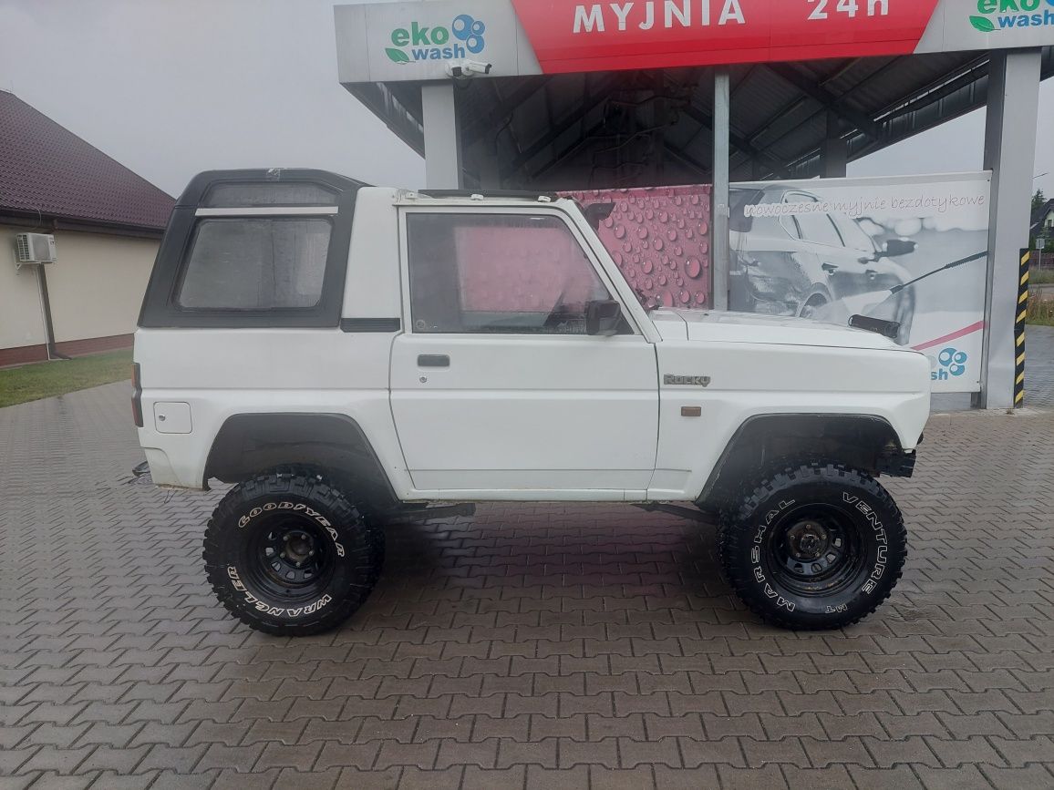 Daihatsu Rocky 2.8 TD Off Road +Wyciągarka
