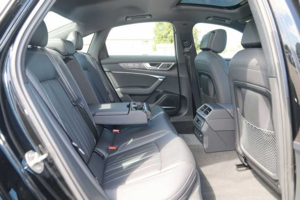 Audi A6 quattro Premium Plus      2022