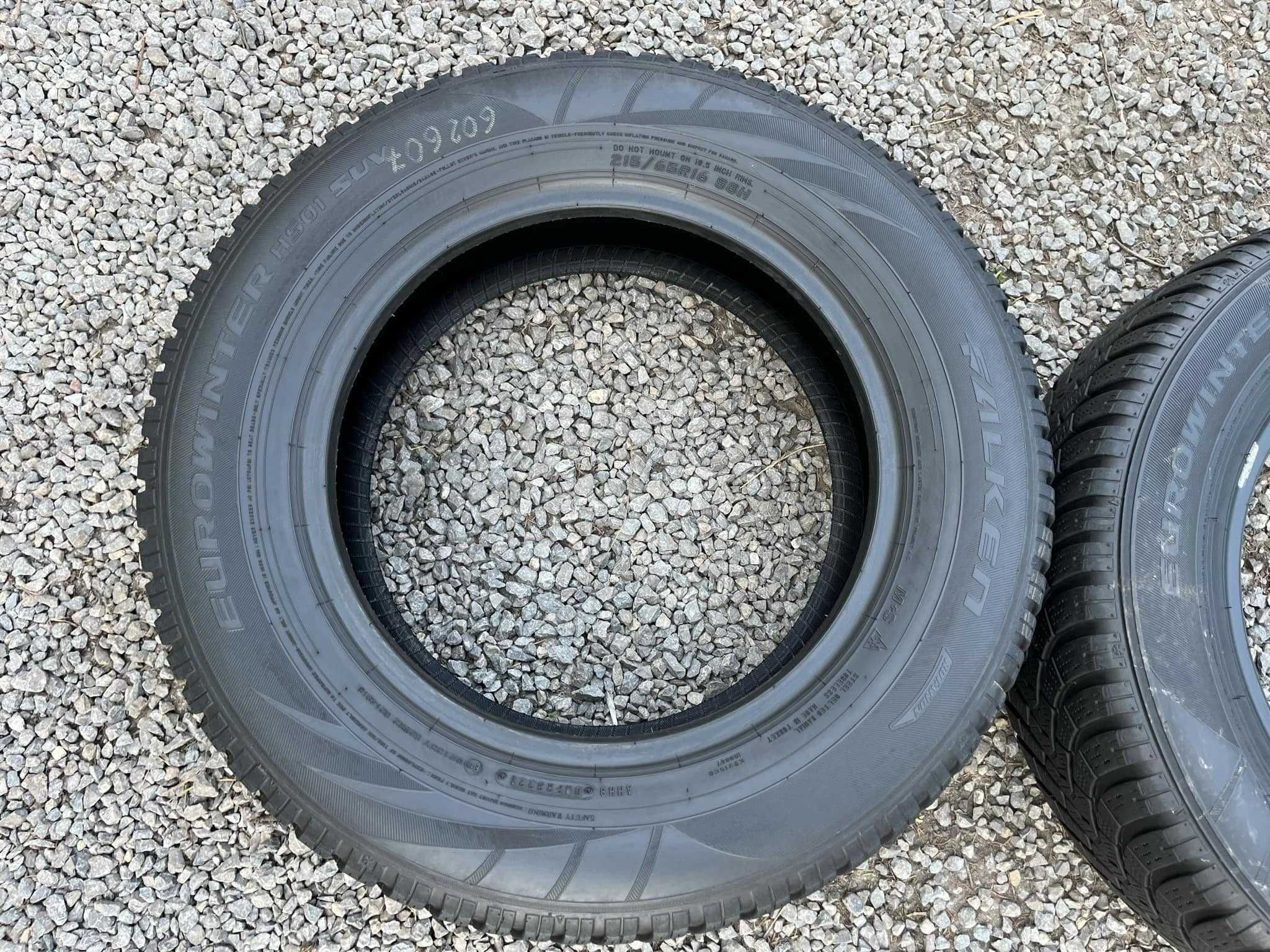 Opony 215/65R16 Falken Eurowinter HS01 SUV Zima 2sztuki 5,62mm