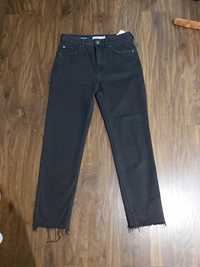 Spodnie jeansowe Bershka straight cropped rozmiar M 38