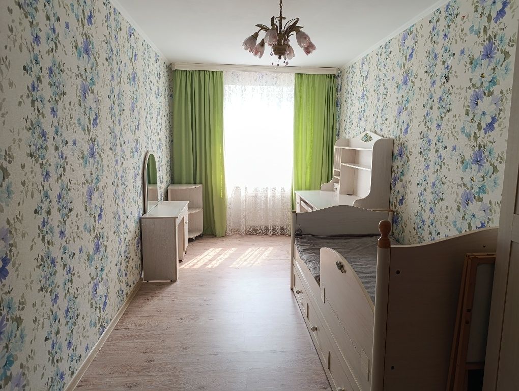 Гарна та тепла 3-кімн. кв., 3 пов., р-н Ремзаводу!