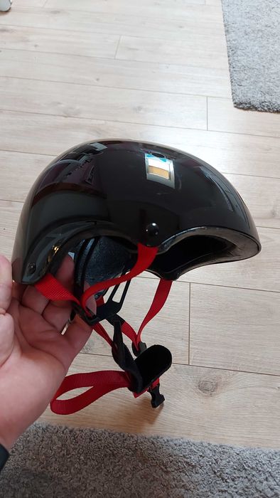 Kask Delta Sport w rozmiarze XS-S 52-57cm