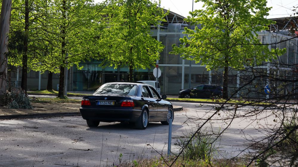 Bmw e38 730i V8