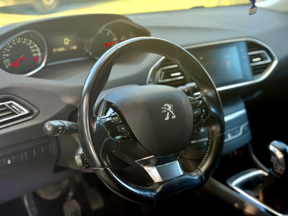 Peugeot 308 1.6hdi