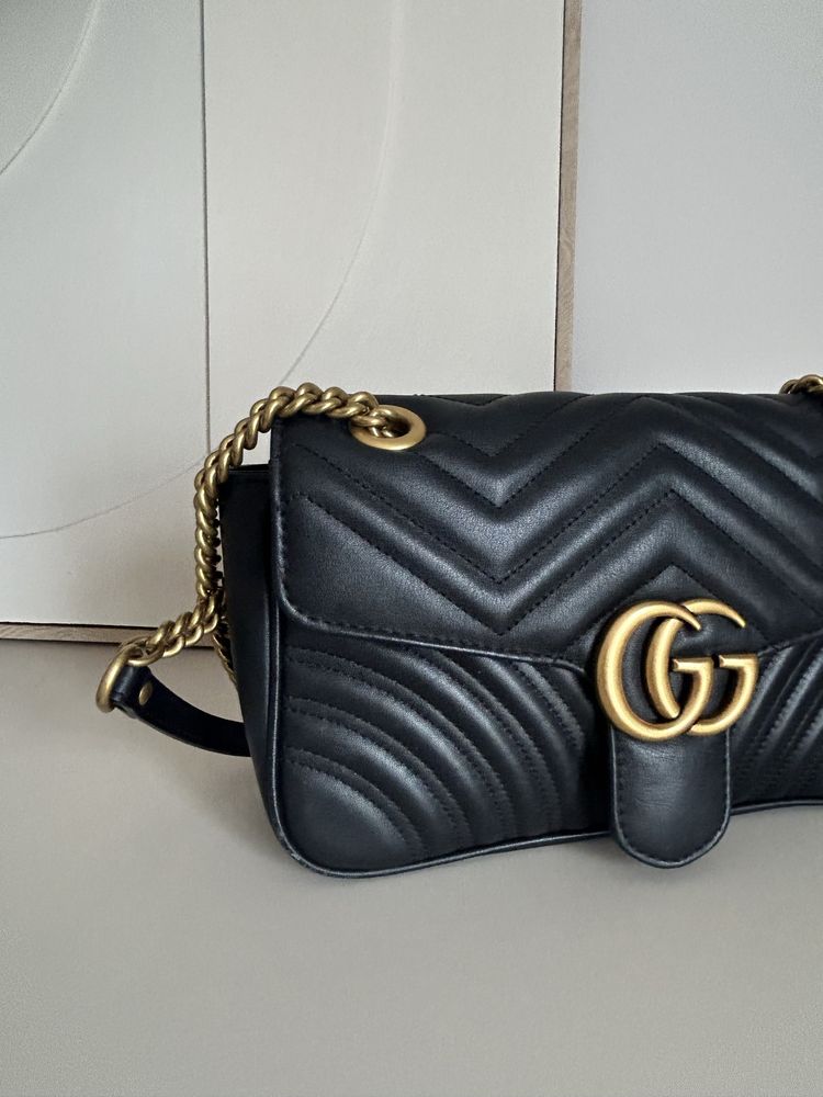 Torebka gucci marmont small czarna stan idealny