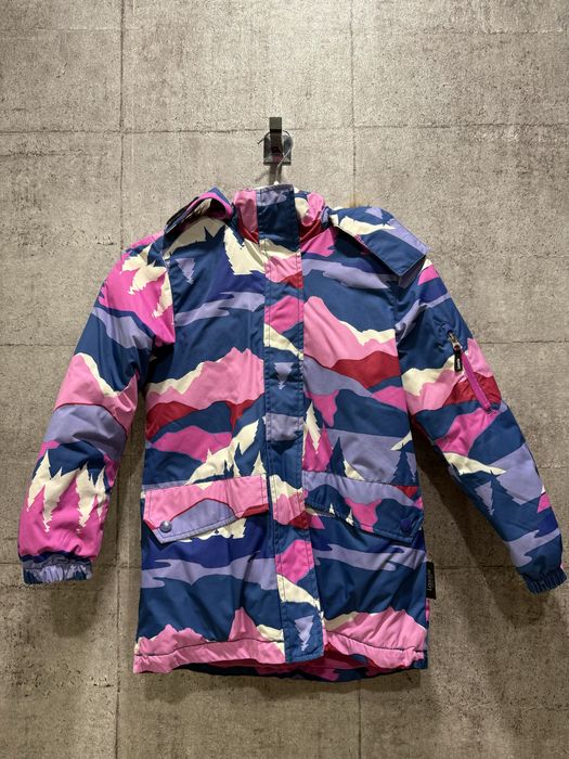 Продам зимову куртку Lassie by Reima