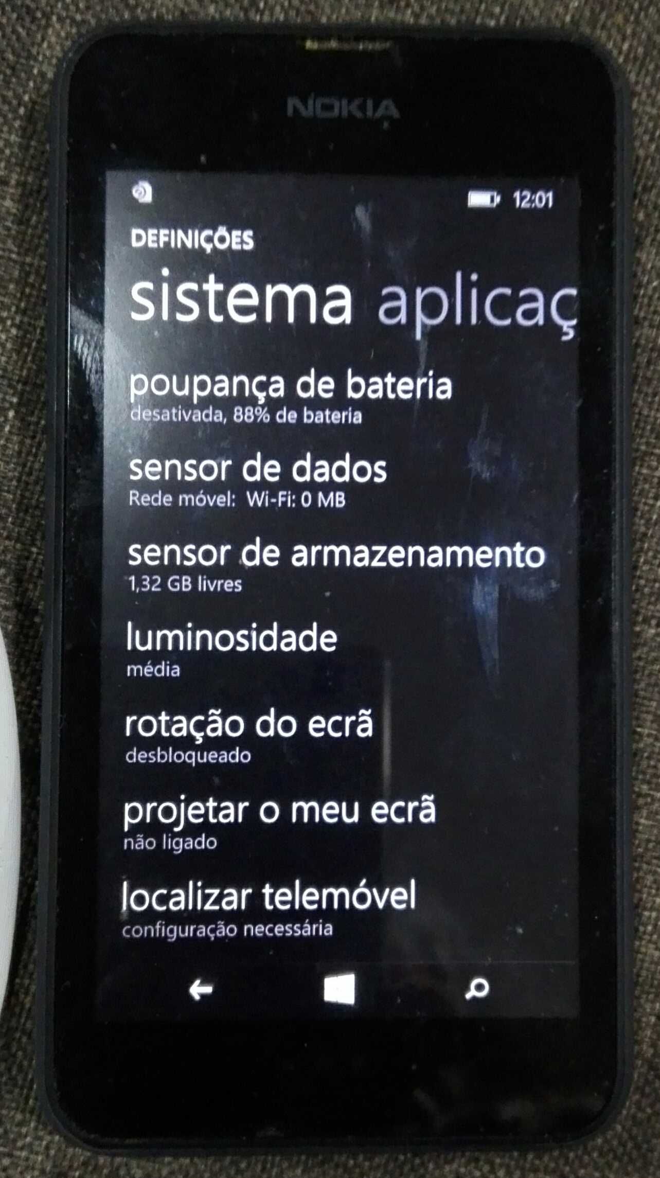 Telemóvel Nokia Lumia 530 - portes incluídos