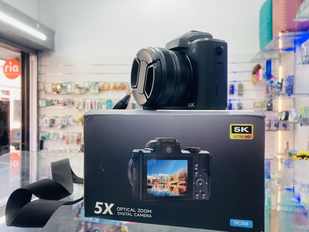 camara 5k.  model : DC206