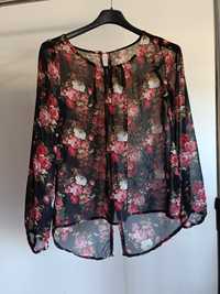 Blusa transparente preta com estampa de rosas