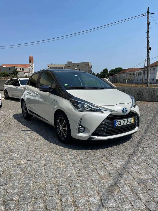 Toyota Yaris 1.5 HSD 20 Anos