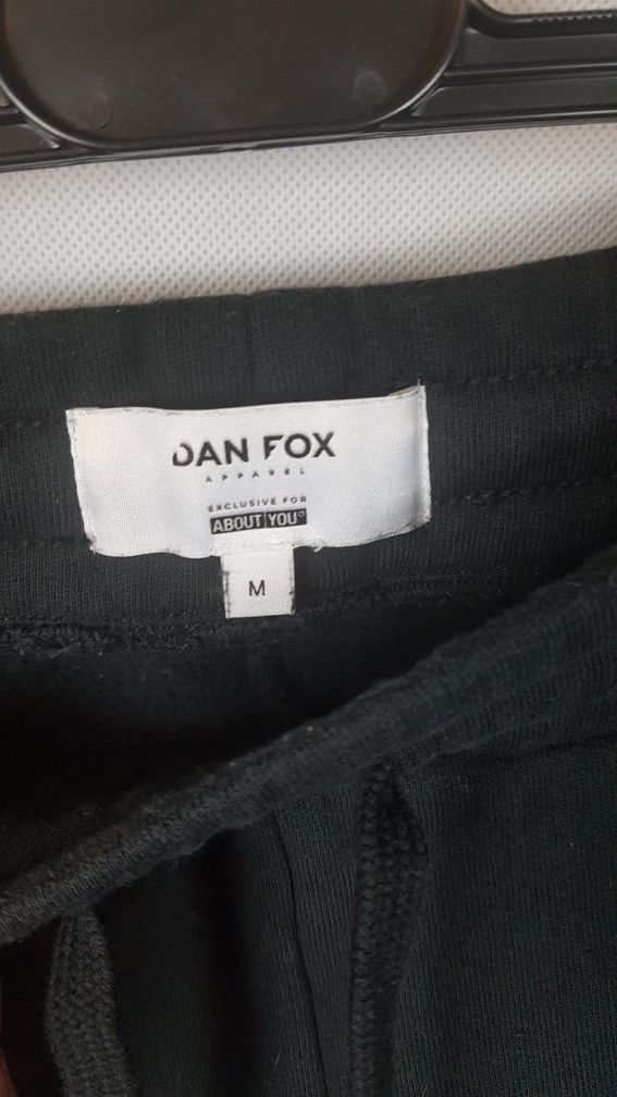 Bojówki 'Taylor' DAN FOX apparel about you r.M. Nowe.