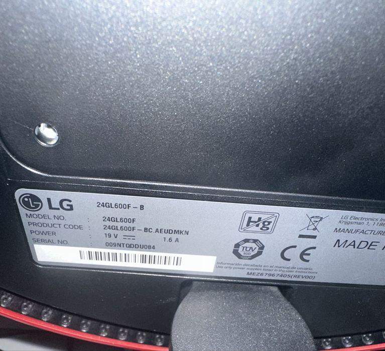Monitor Gaming LG 24GL600F-B (24'' - 1 ms - 144 Hz - FreeSync)